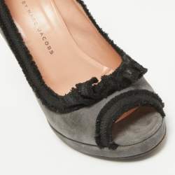 Marc by Marc Jacobs Grey/Black Suede Peep Toe Platform Pumps Size 37