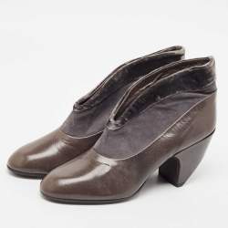 Marc by Marc Jacobs Grey Leather and Velvet V Ankle Length Boots Size 37