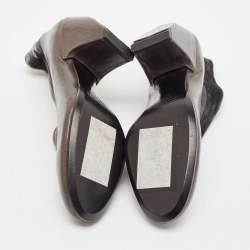 Marc by Marc Jacobs Grey Leather and Velvet V Ankle Length Boots Size 37