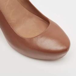 Marc by Marc Jacobs Brown Leather Platform Pumps Size 37