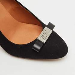 مملوكة مسبقًا حذاء كعب عالي مارك باي مارك جاكوبس جلد نوبوك أسود مع فيونكة معدنية مقاس 36.5