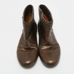 Pre Owned Marc by Marc Jacobs Brown Leather Ankle Length Engineer Buckle Boots Size 38