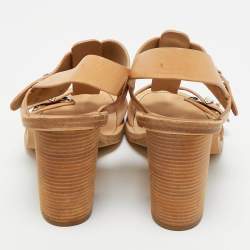 Pre Owned Marc by Marc Jacobs Beige Leather T-Strap Buckle Sandals Size 37