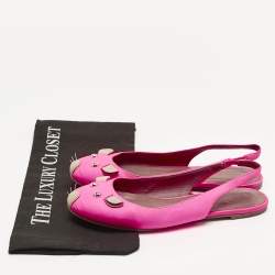 مملوكة مسبقًا صند فلات مارك باي مارك جاكوبس جلد أبيض مزين فأر فتحة كعب مقاس 40