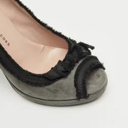 Pre Owned Marc by Marc Jacobs Grey Suede Bow Peep Toe Pumps Size 37