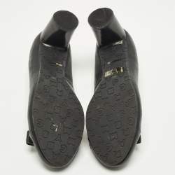 Pre Owned حذاء كعب عالي ما رك باي مارك جاكوبس قوس جلد أسود مقاس 40