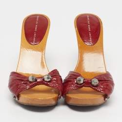 مملوكة مسبقًا Marc by Marc Jacobs Size 39 Red Patent Leather Slide Clog