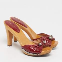 مملوكة مسبقًا Marc by Marc Jacobs Size 39 Red Patent Leather Slide Clog
