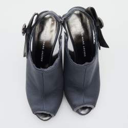 Marc by Marc Jacobs Grey Satin Slingback Sandals Size 37