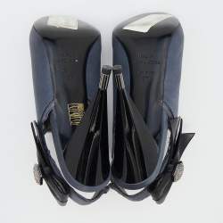 Marc by Marc Jacobs Grey Satin Slingback Sandals Size 37