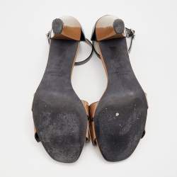 Pre Owned Marc by Marc Jacobs Black/Beige Patent Leather Bow Ankle Strap Sandals Size 41