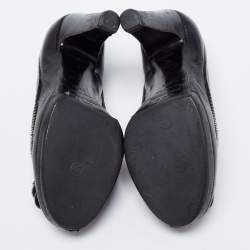 Pre Owned حذاء كعب ع الي مارك باي مارك جاكوبس جلد أسود مزين بزهرة بسحاب مقاس 37.5