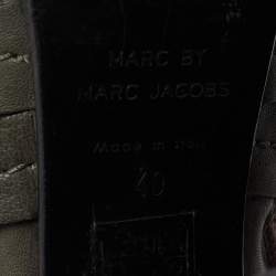 Pre Owned حذاء بوت للكاحل مارك باي مارك جاكوبس جلد أخضر داكن بسيور مقاس 40