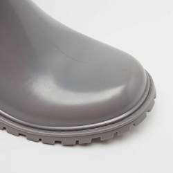 مملوكة مسبقًا Marc by Marc Jacobs Grey Rubber Alphabet Rain Boots Size 39