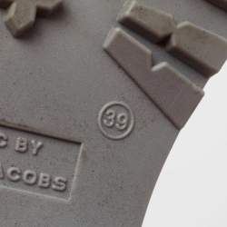 مملوكة مسبقًا Marc by Marc Jacobs Grey Rubber Alphabet Rain Boots Size 39