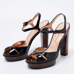 مملوكة مسبقًا Marc by Marc Jacobs Black Patent Leather Ankle Strap Platform Sandals Size 37