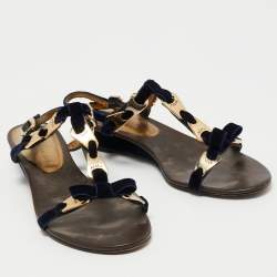 مملوكة مسبقًا Marc by Marc Jacobs Blue Satin Ankle Strap Sandals Size 40