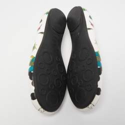 مملوكة مسبقًا Marc by Marc Jacobs White Bird Print Leather Ballet Flats Size 35