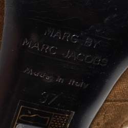 Marc by Marc Jacobs Olive Green Suede Mary Jane Pumps Size 37