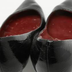Marc by Marc Jacobs Black Patent Leather Pumps Size 38