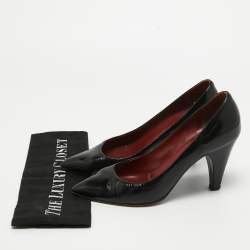 Marc by Marc Jacobs Black Patent Leather Pumps Size 38