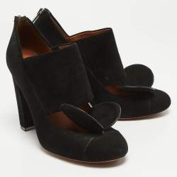 Marc by Marc Jacobs Black Suede Pumps Size 38.5