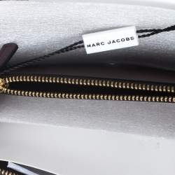 Pre Owned Marc Jacobs Black Leather Zip Around Wallet