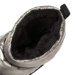 Pre Owned Marc Jacobs Silver Vinyl Snow Boots Size 36