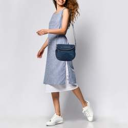 Pre Owned Marc Jacobs Blue Nylon and Leather Preppy Natasha Crossbody Bag