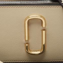 Marc Jacobs Beige/Black Patent Leather Snapshot Crossbody Bag