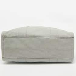 مملوكة مسبقًا Marc Jacobs Grey Canvas Large The Tote Bag