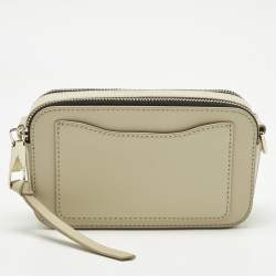 Pre Owned Marc Jacobs Beige Patent Leather Snapshot Camera Crossbody Bag