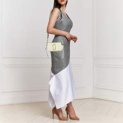 Pre Owned Marc Jacobs Cream/Black Patent Leather Snapshot Camera Crossbody Bag