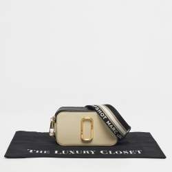 Pre Owned Marc Jacobs Cream/Black Patent Leather Snapshot Camera Crossbody Bag