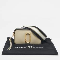 Pre Owned Marc Jacobs Black/Cream Patent Leather Snapshot Camera Crossbody Bag