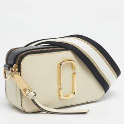 Pre Owned Marc Jacobs Black/Cream Patent Leather Snapshot Camera Crossbody Bag