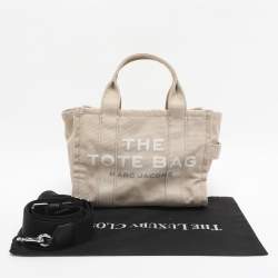 مملوكة مسبقًا Marc Jacobs The Tote Small Beige Canvas Bag