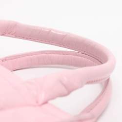 مملوكة مسبقًا حقيبة مارك جاكوبس ذا توت جلد وردي براق مجعد صغيرة