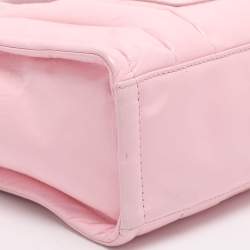 مملوكة مسبقًا حقيبة مارك جاكوبس ذا توت جلد وردي براق مجعد صغيرة