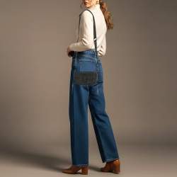 Pre Owned حقيبة كروس مارك جاكوبس سناب شوت كاميرا جلد لامع كريمي/أسود