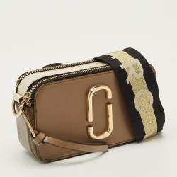 Pre Owned حقيبة كروس مارك جاكوبس سنابشوت جلد  لامع بني/أبيض فاتح