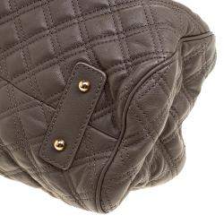 Pre Owned Marc Jacobs Dark Beige Quilted Leather Stam Shoulder Bag