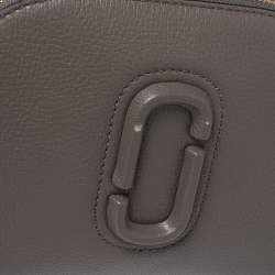 Pre Owned Marc Jacobs Grey Leather Small Shutter Camera Crossbody Bag