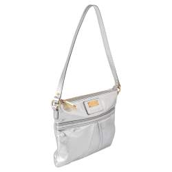 Pre Owned Marc Jacobs Metallic Silver Leather Flat Zip Clutch