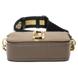 Pre Owned Marc Jacobs Beige Patent Leather Snapshot Camera Crossbody Bag