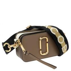 Pre Owned Marc Jacobs Beige Patent Leather Snapshot Camera Crossbody Bag