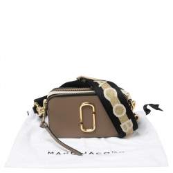 Pre Owned Marc Jacobs Beige Patent Leather Snapshot Camera Crossbody Bag
