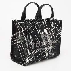 مملوكة مسبقًا Marc Jacobs Black Canvas Splatter Paint Tote