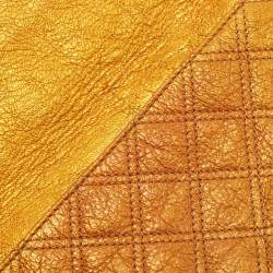 Pre Owned Marc Jacobs Metallic Orange Quilted Leather Eugenie Clutch