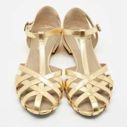 Marc Jacobs Gold Leather T Strap Flat Sandals Size 40.5
